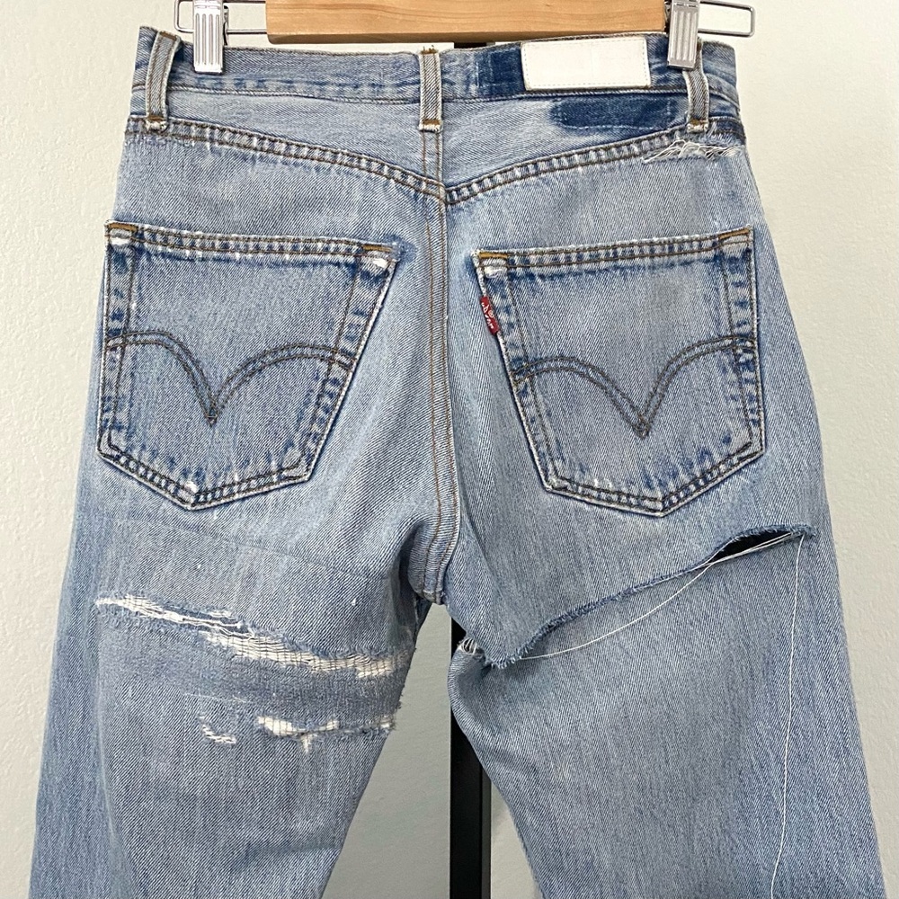 Y2K Re/Done Levi’s Leandra 501 Ripped Butt Jeans Size 26 Flare Cropped Rare HTF - Picture 4 of 16